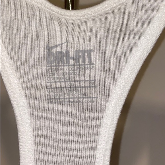 NWT Nike Flow Tank - Picture 2 of 4